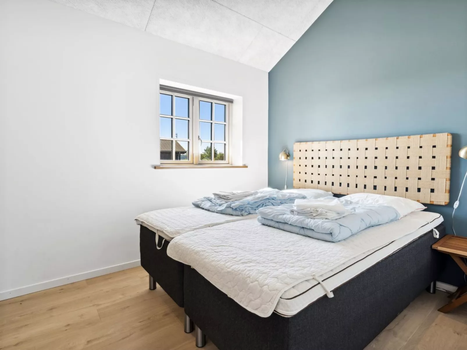 "Aderice" - 300m from the sea-Binnen