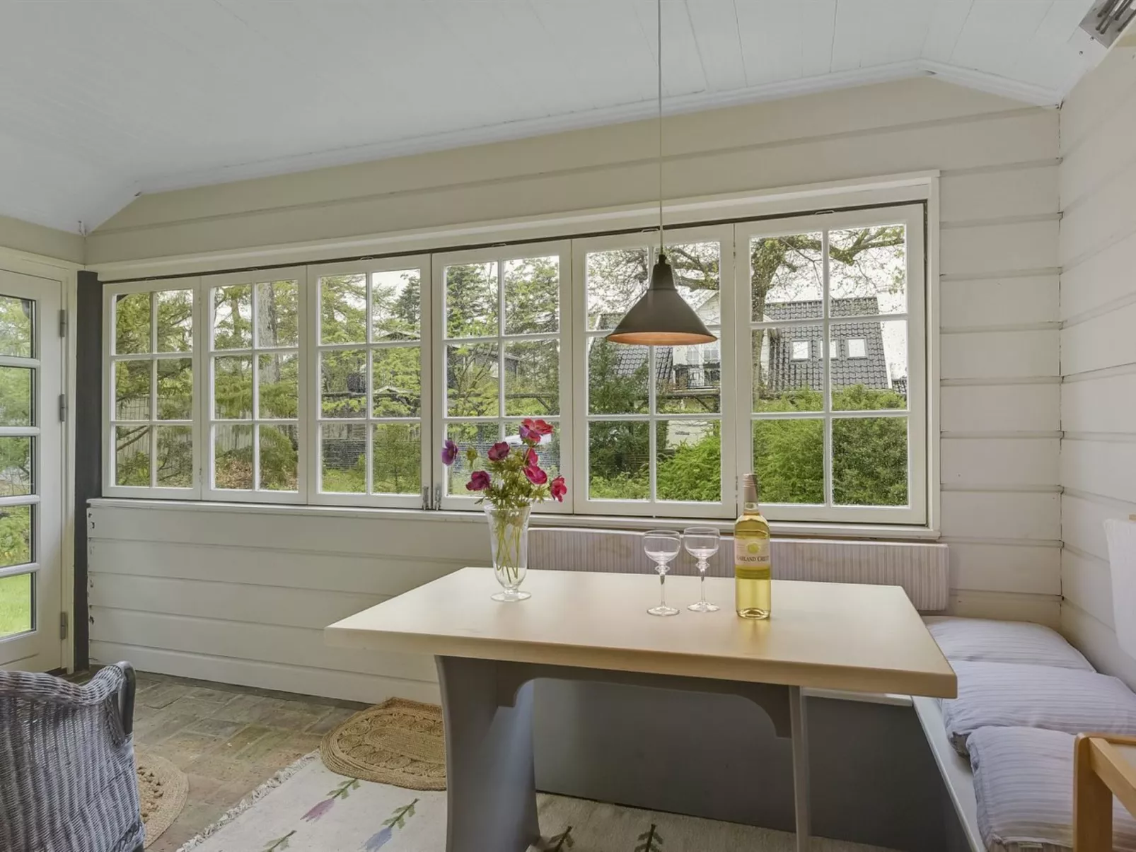 "Ayla" - 200m from the sea-Binnen