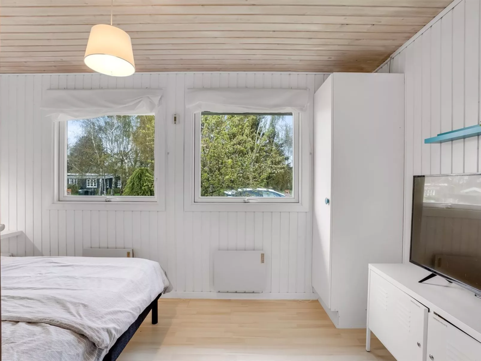 "Asmine" - 670m from the sea-Binnen