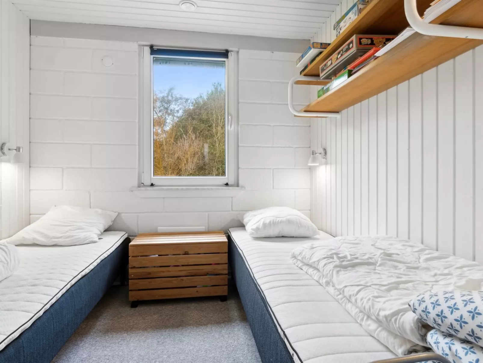 "Pia" - 250m to the fjord-Binnen