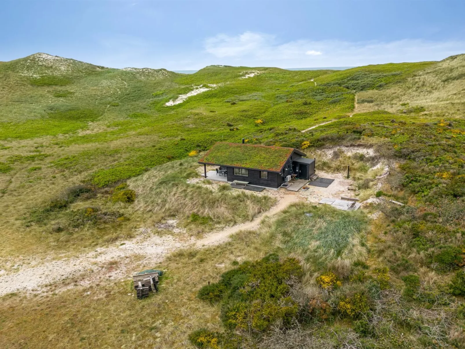 "Apolina" -  from the sea-Buiten