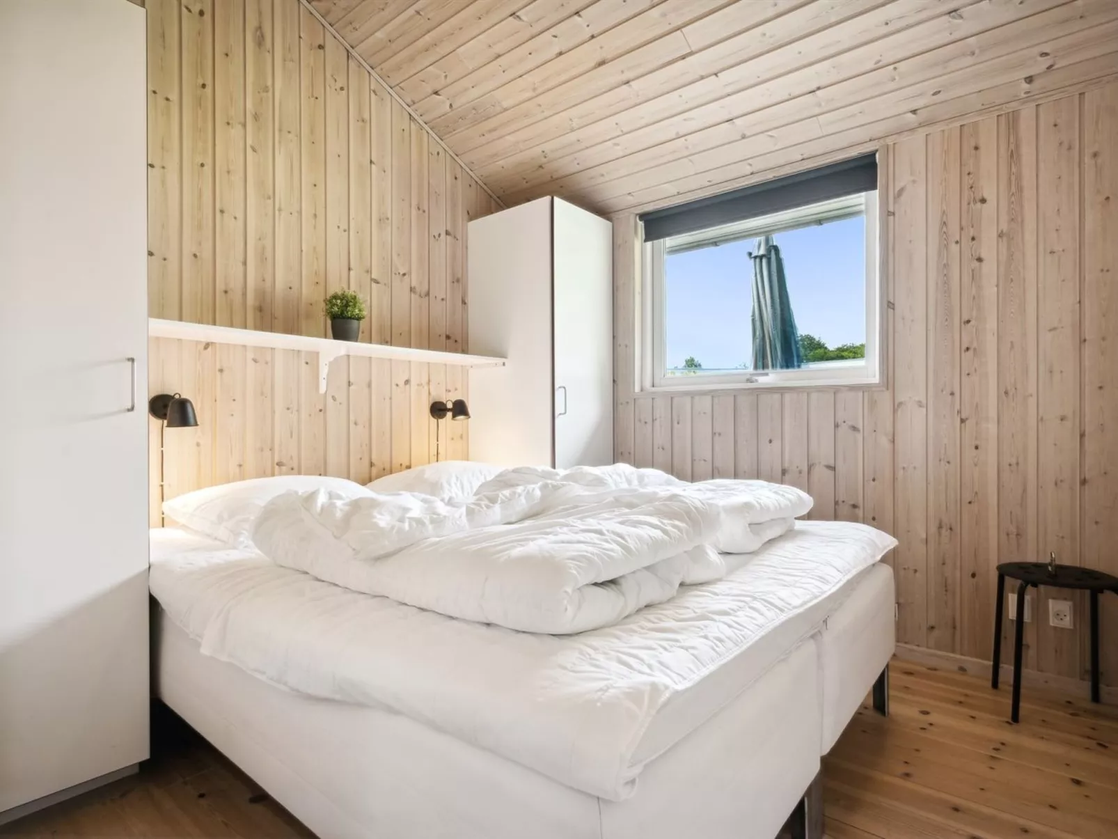 "Edin" - 150m from the sea-Binnen