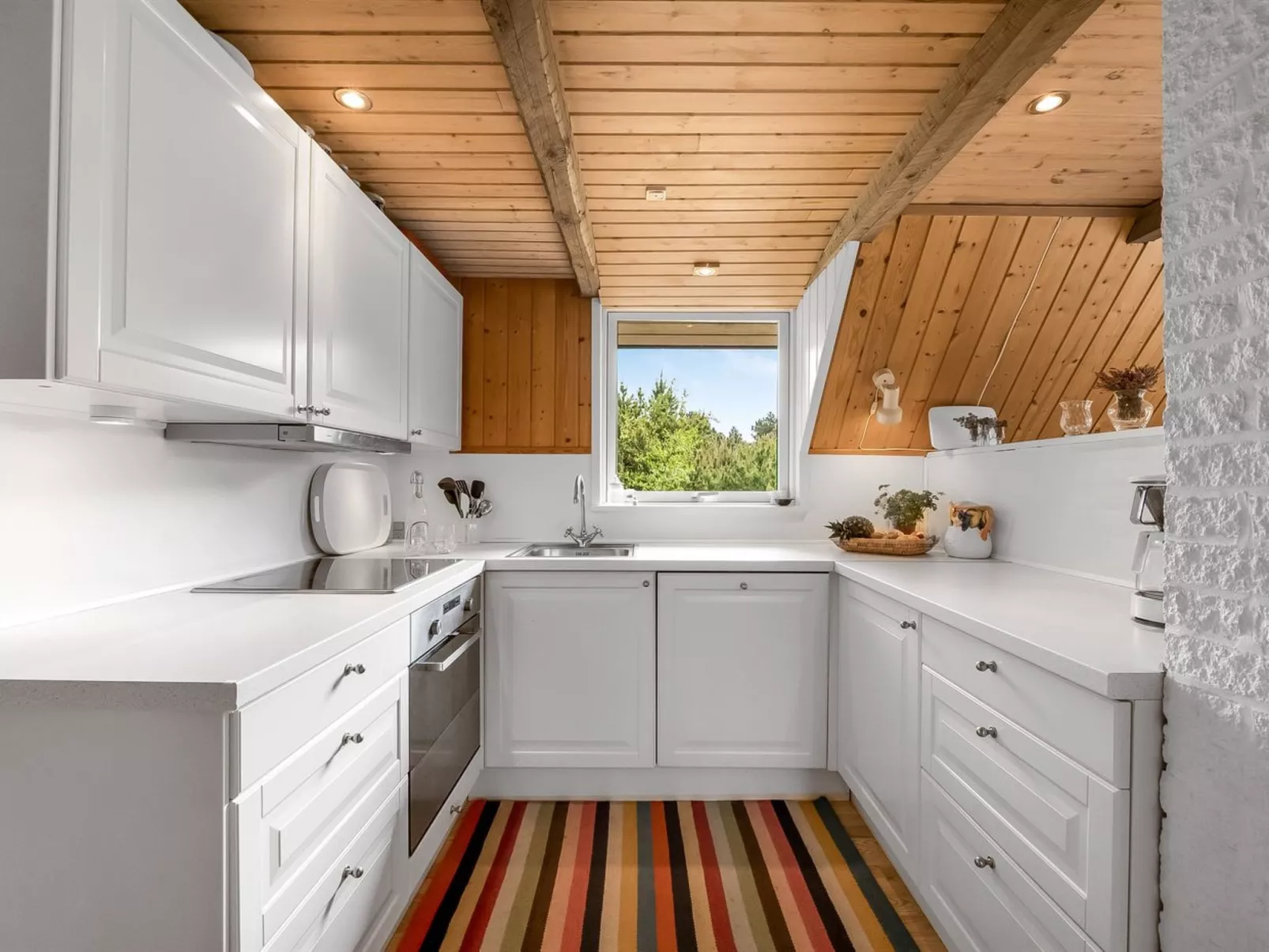 "Sisko" - 800m from the sea-Binnen