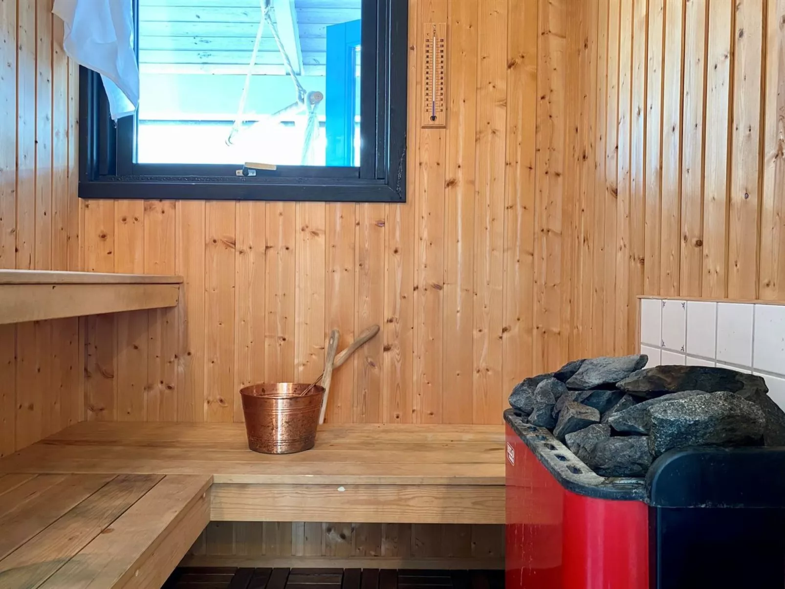 "Ilenia" - 150m from the sea-Binnen