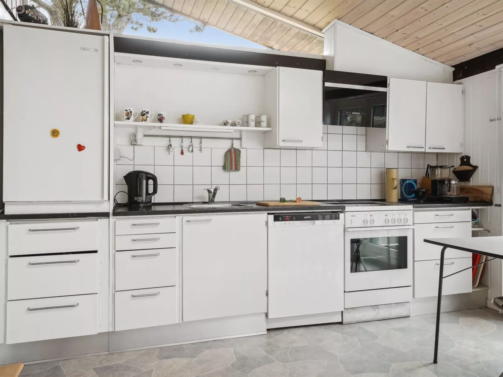 "Velika" - 1.2km from the sea-Binnen