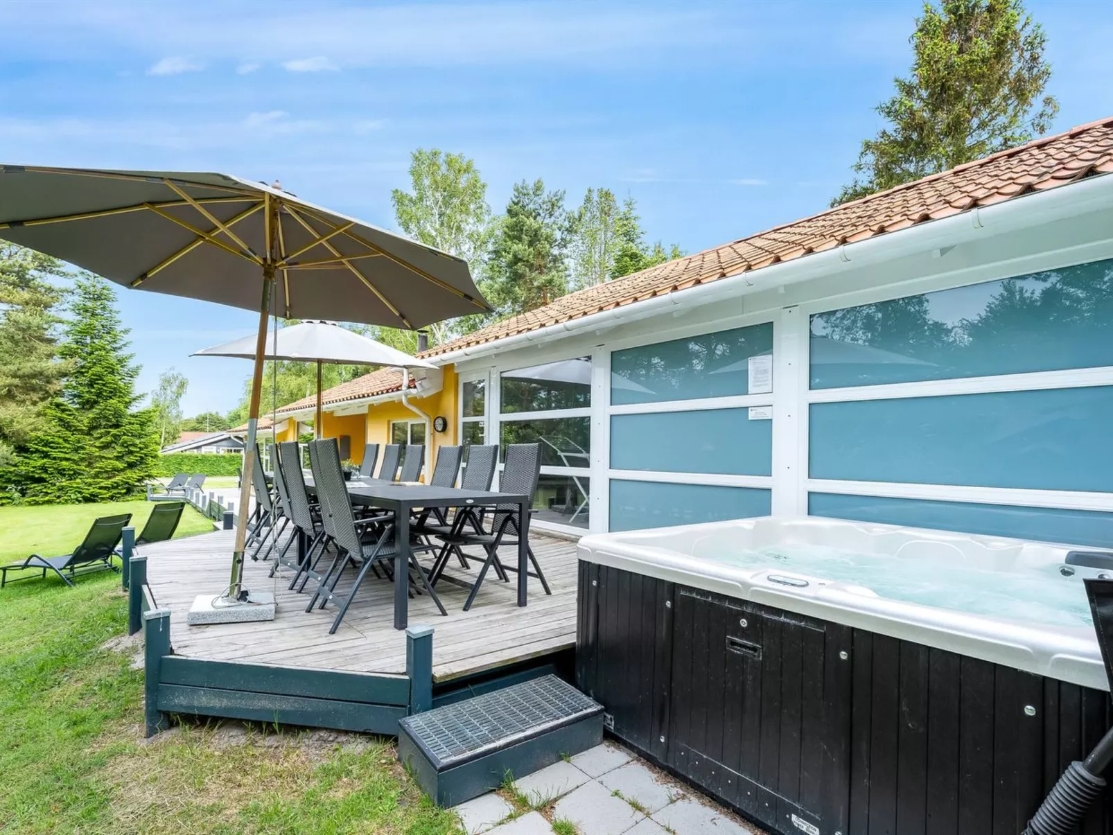 "Tovi" - 600m from the sea-Buiten