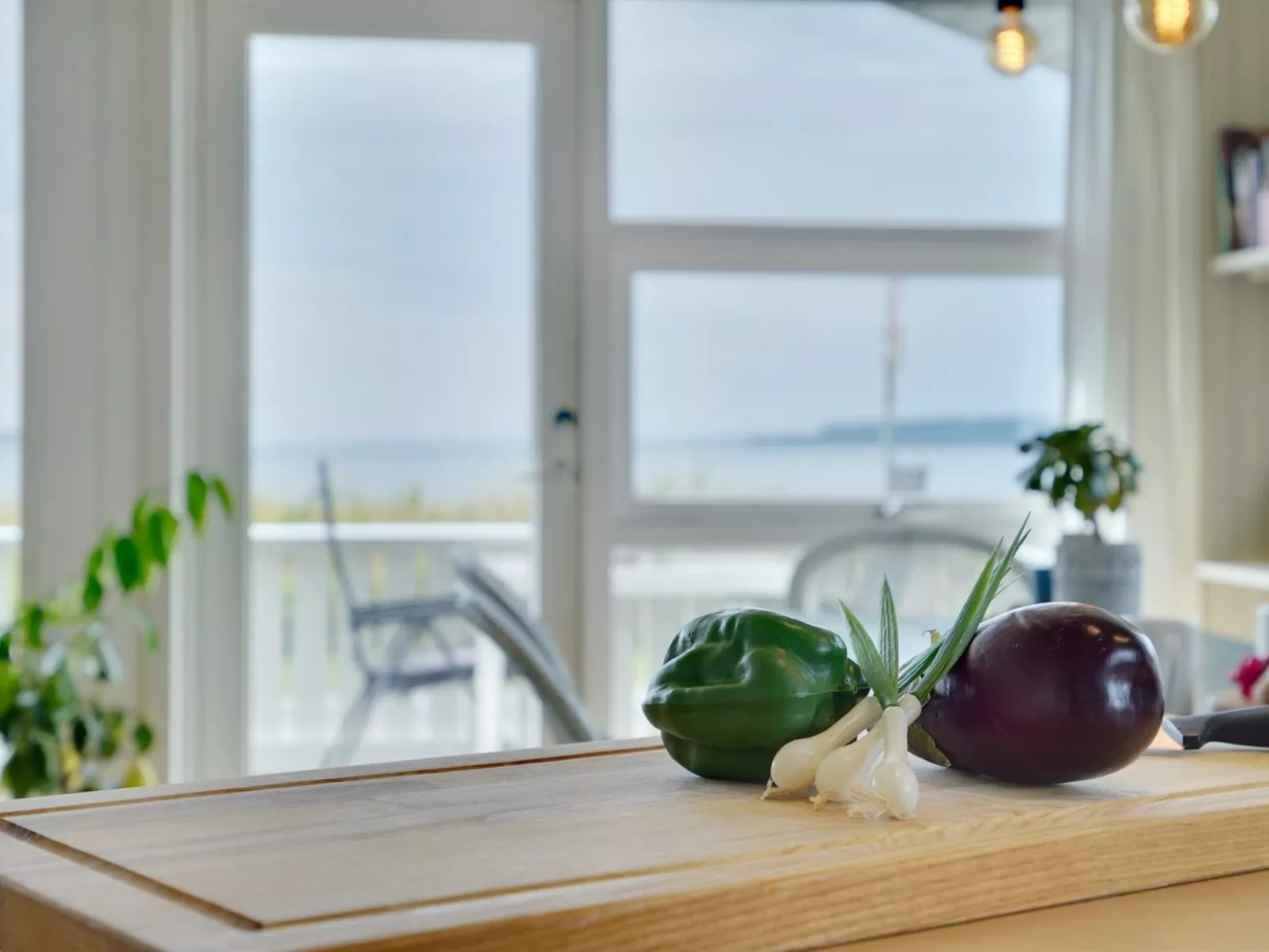 "Liutulf" - 40m from the sea-Binnen