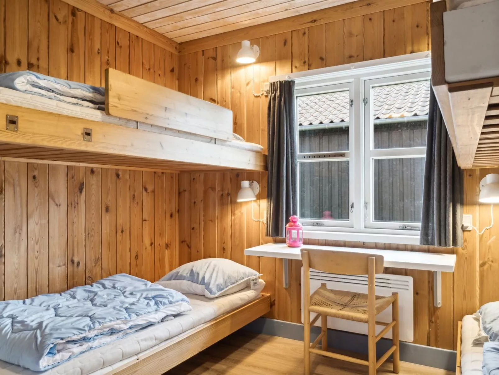 "Gudrund" - 250m from the sea-Binnen