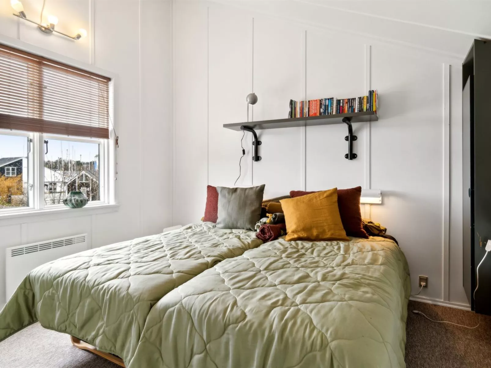 "Monja" - 50m from the sea-Binnen