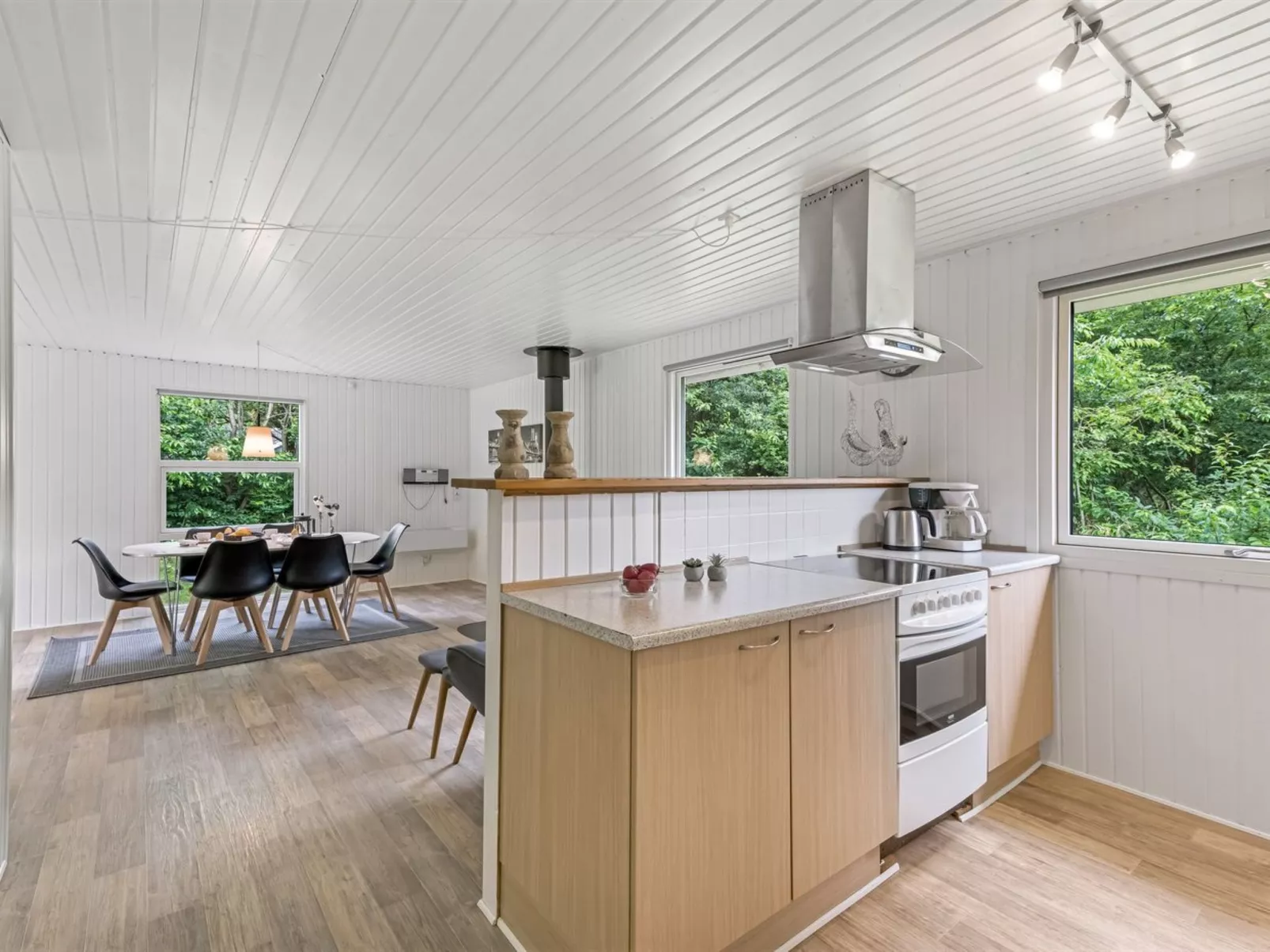 "Tancred" - 30km from the sea-Binnen