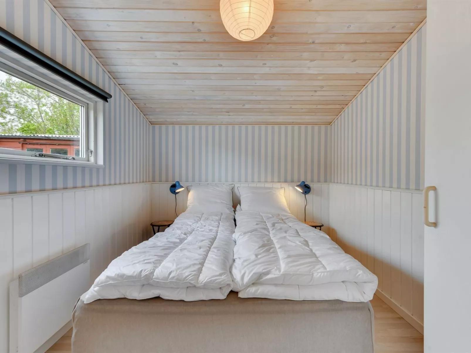 "Venla" - 150m from the sea-Binnen