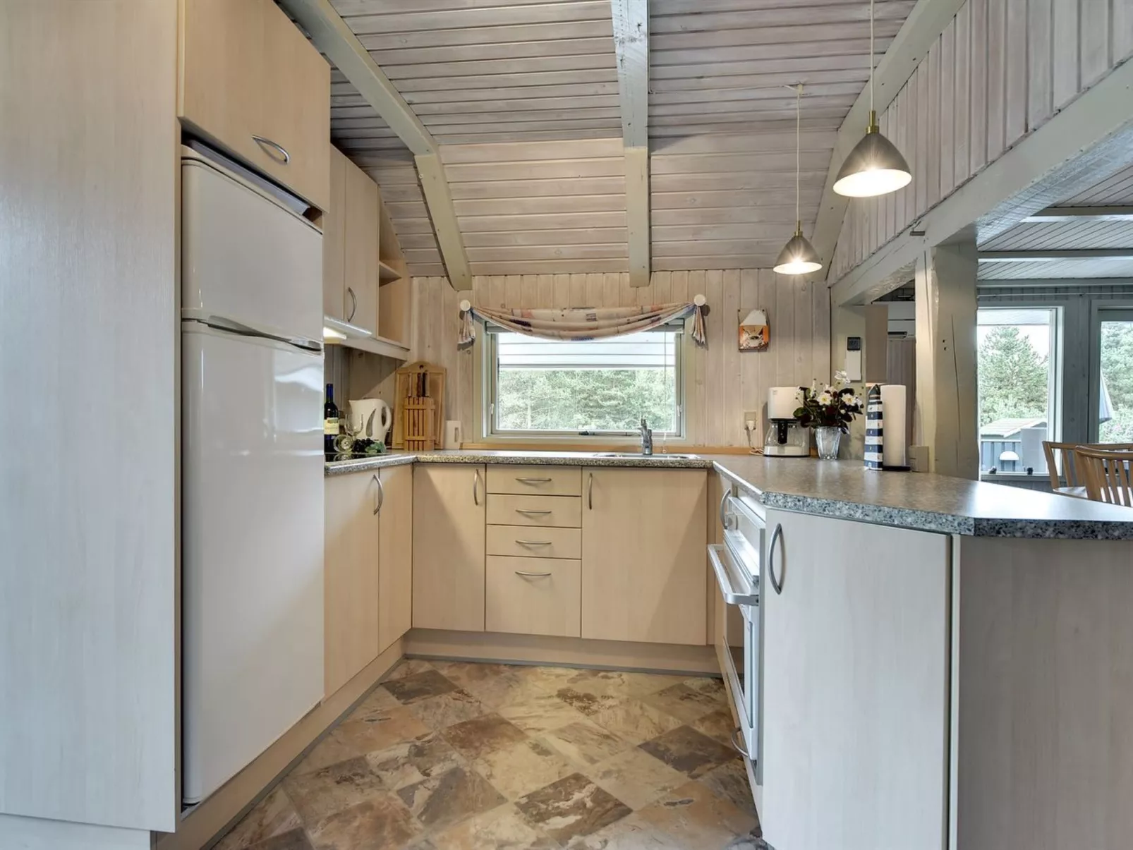 "Emmi" - 2.5km from the sea-Binnen