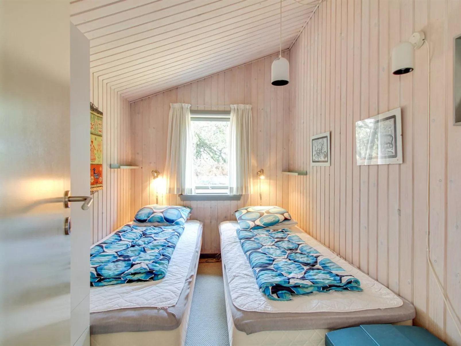 "Rokil" - 400m from the sea-Binnen