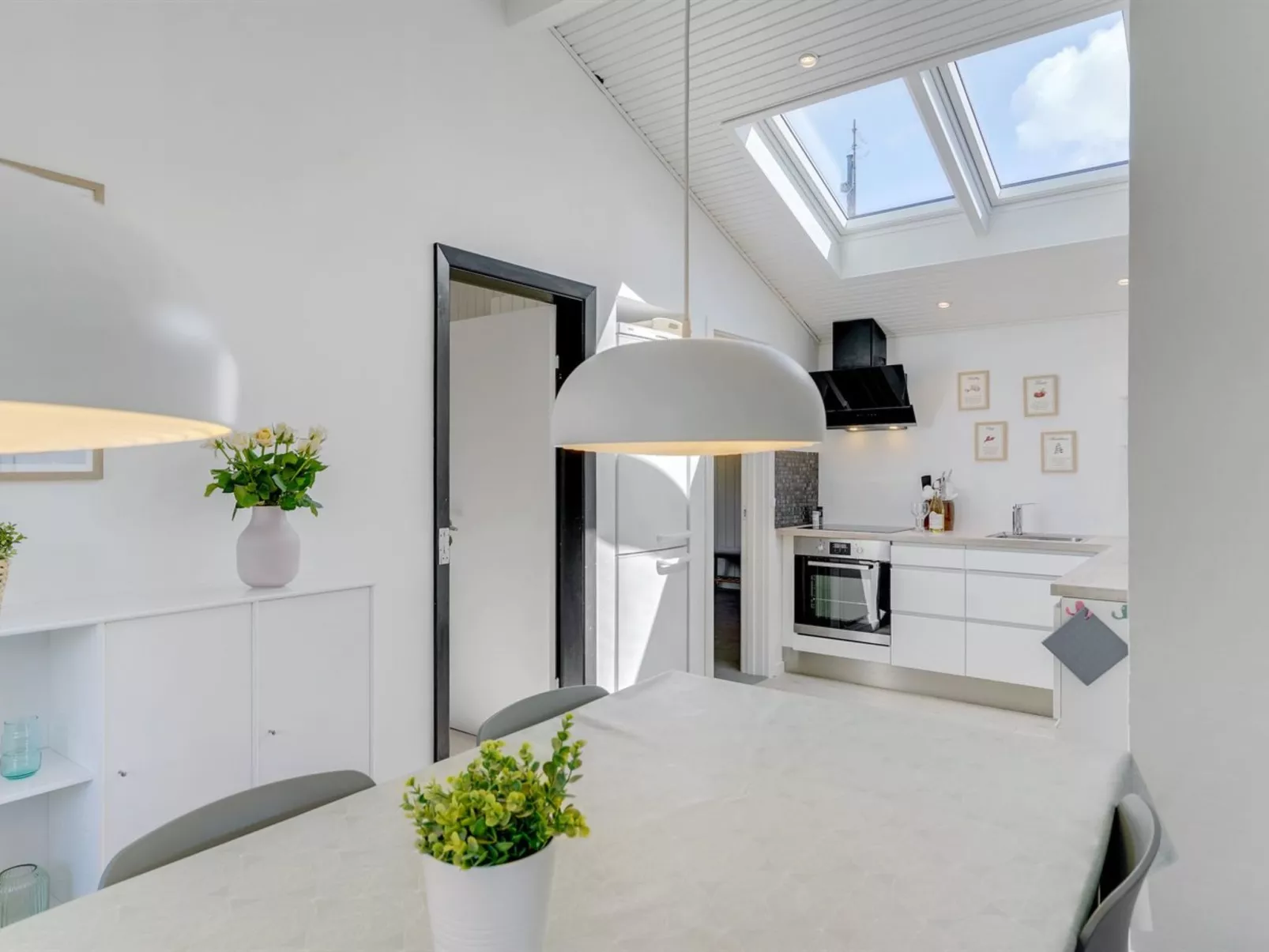 "Ingobald" - 1.5km from the sea-Binnen