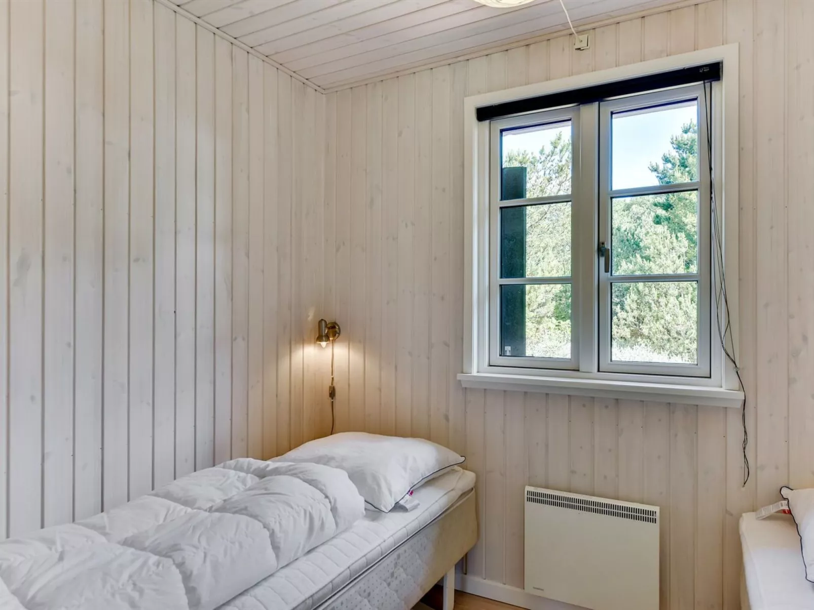 "Raili" - 1.5km from the sea-Binnen