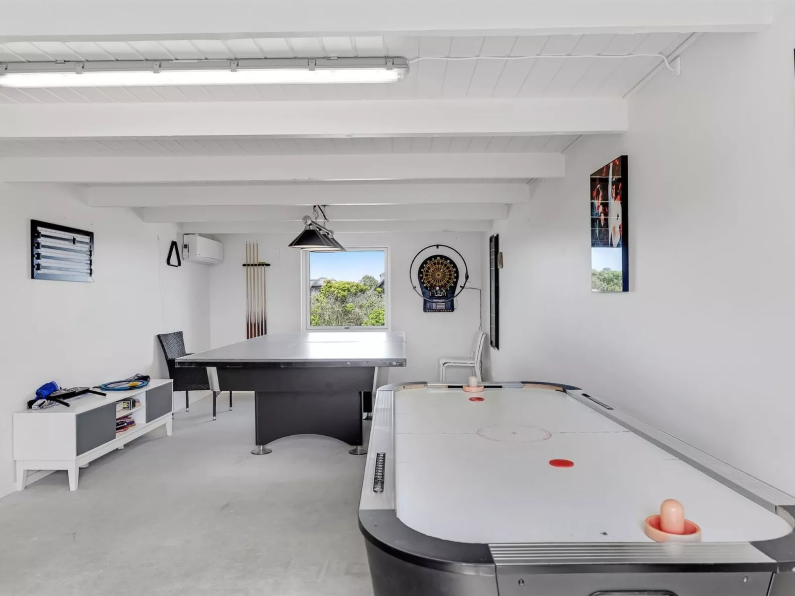 "Stillan" - 150m from the sea-Binnen