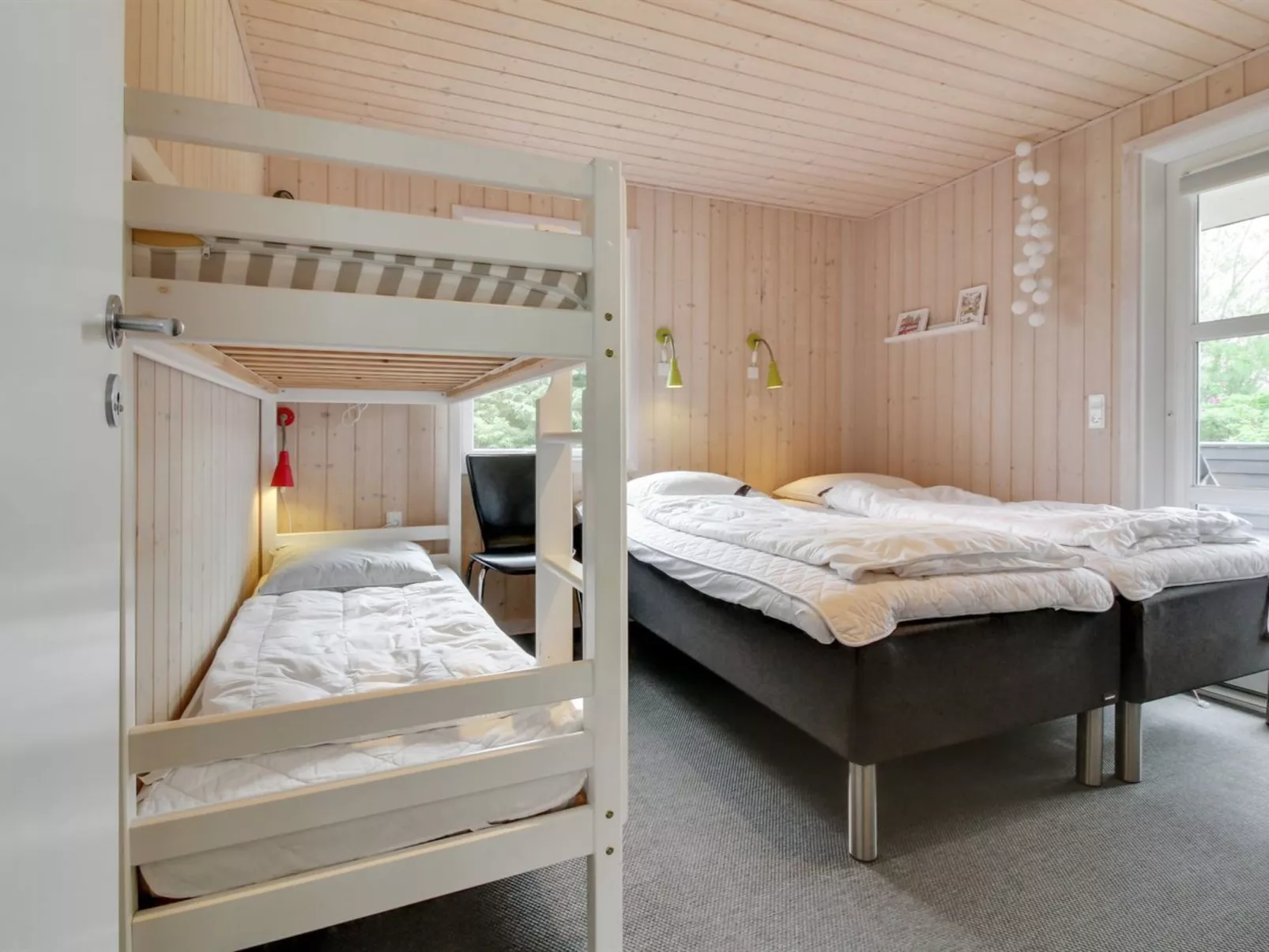 "Akkar" - 1.8km from the sea-Binnen