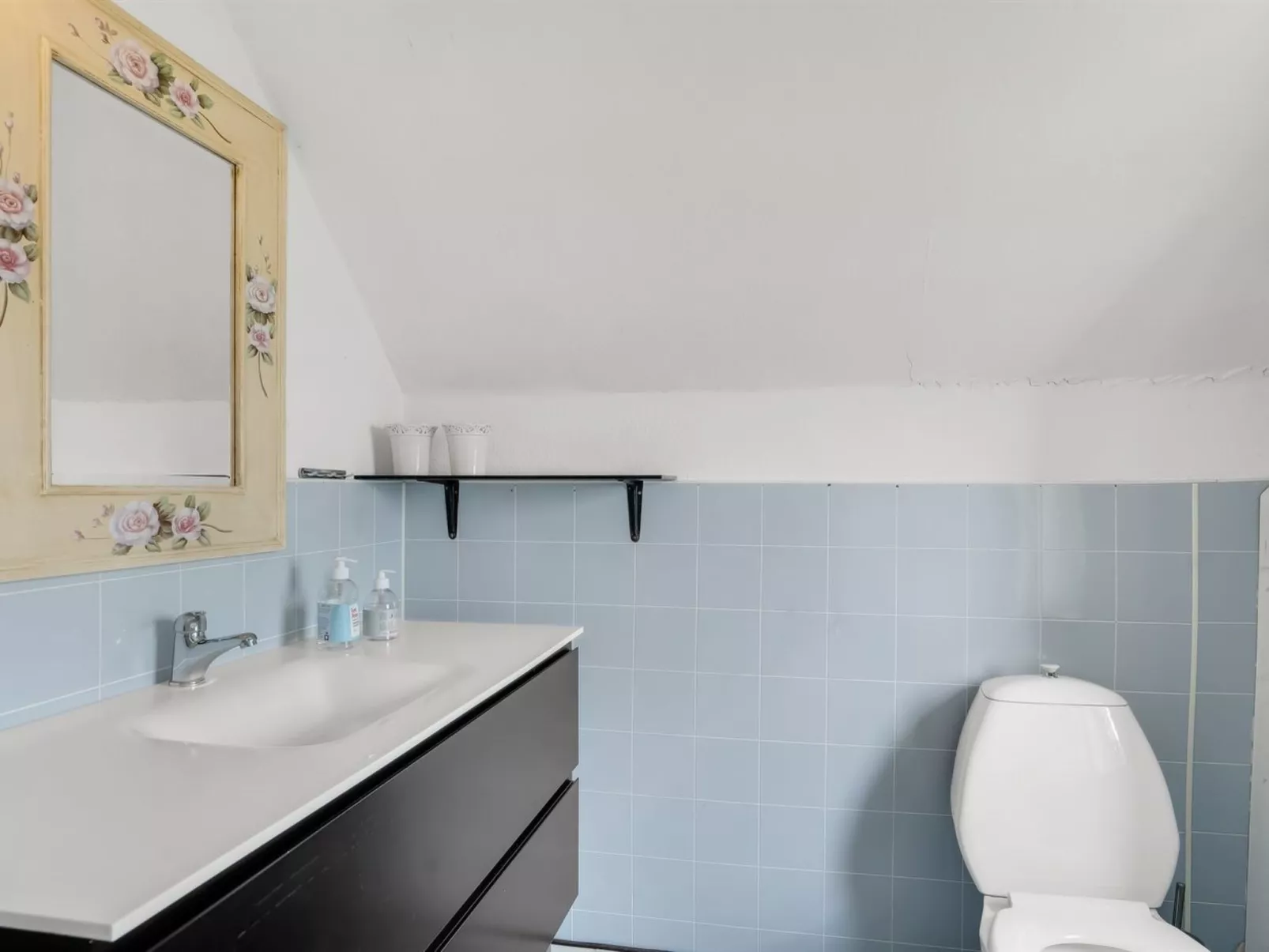 "Edvardsine" - 20m to the fjord-Binnen