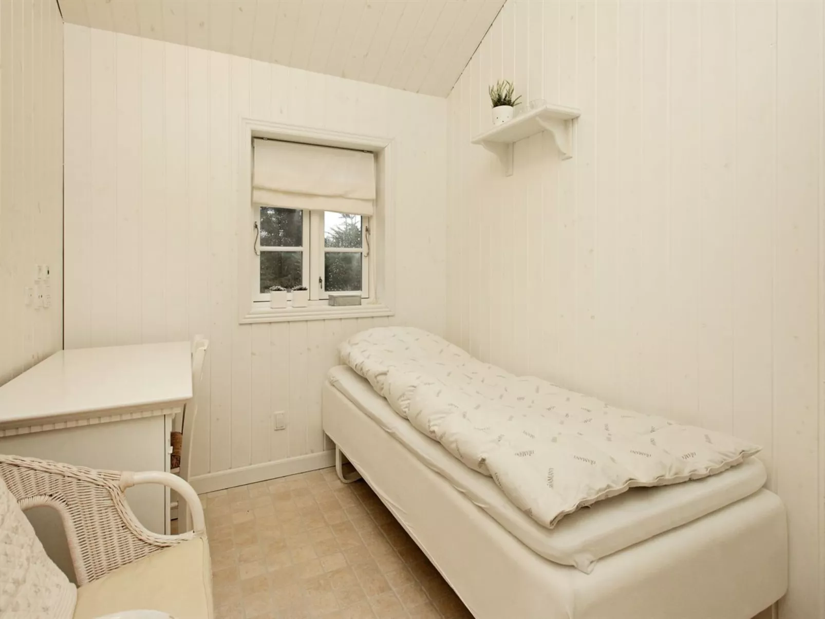 "Aarne" - 30m from the sea-Binnen