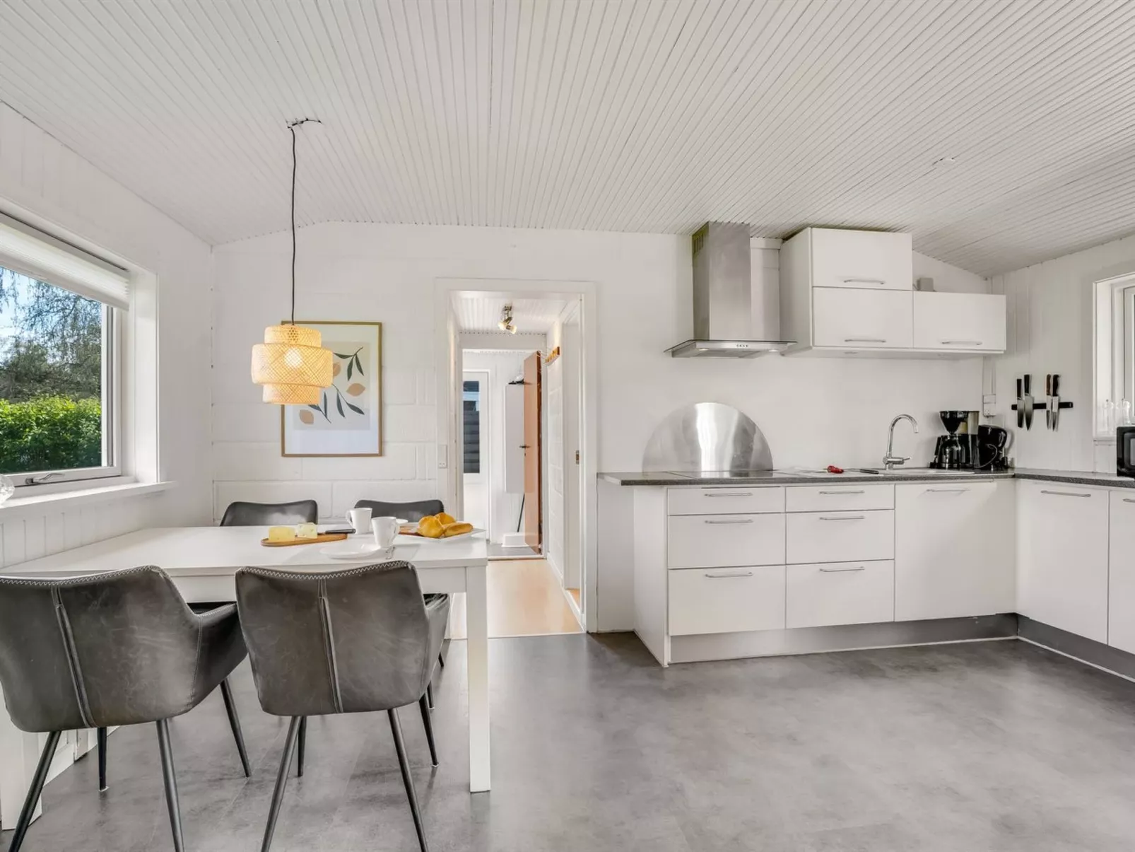 "Annastasia" - 400m from the sea-Binnen