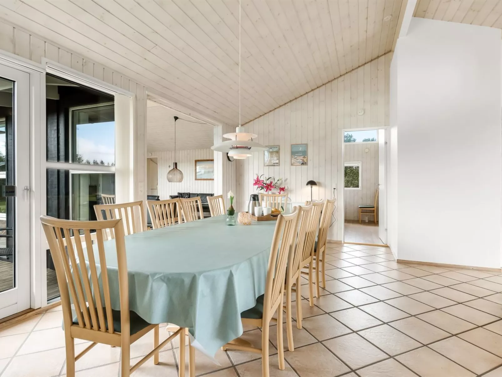 "Juris" - 950m from the sea-Binnen