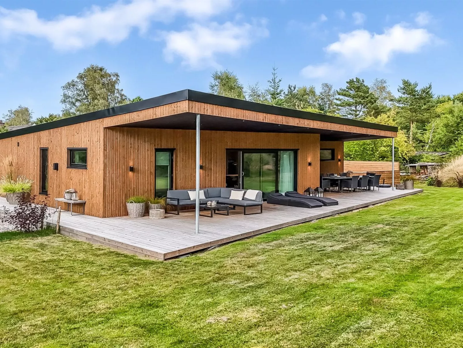 "Karlene" - 300m from the sea-Buiten