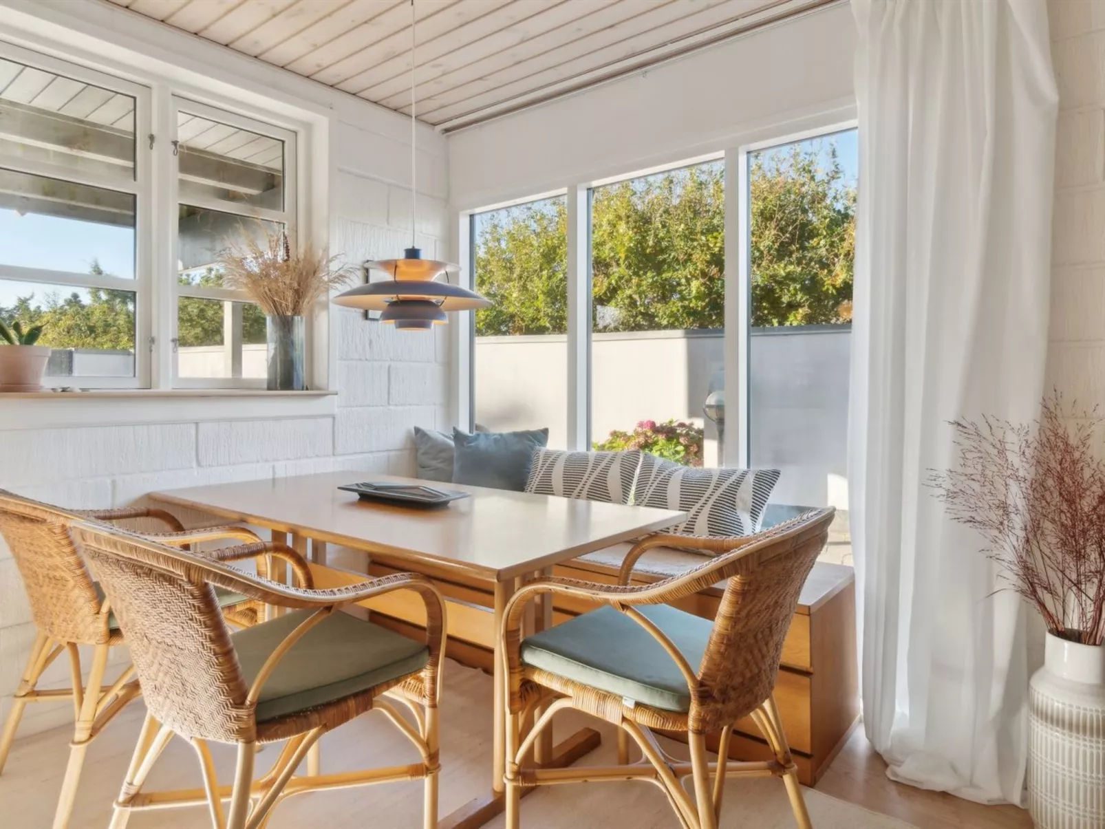 "Eikka" - 100m from the sea-Binnen