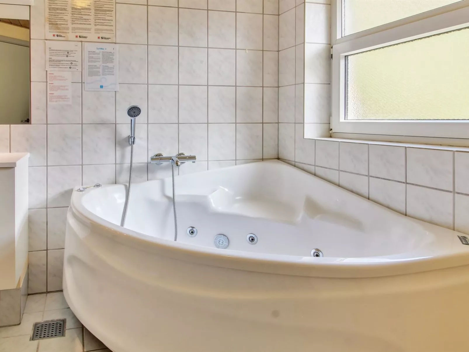 "Alina" - 1km from the sea-Binnen