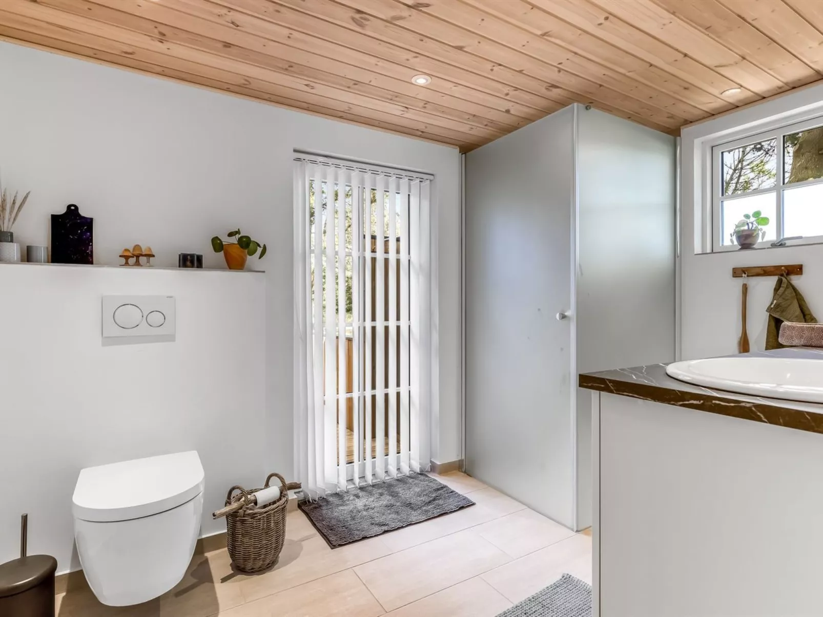 "Jenvold" - 1.5km from the sea-Binnen