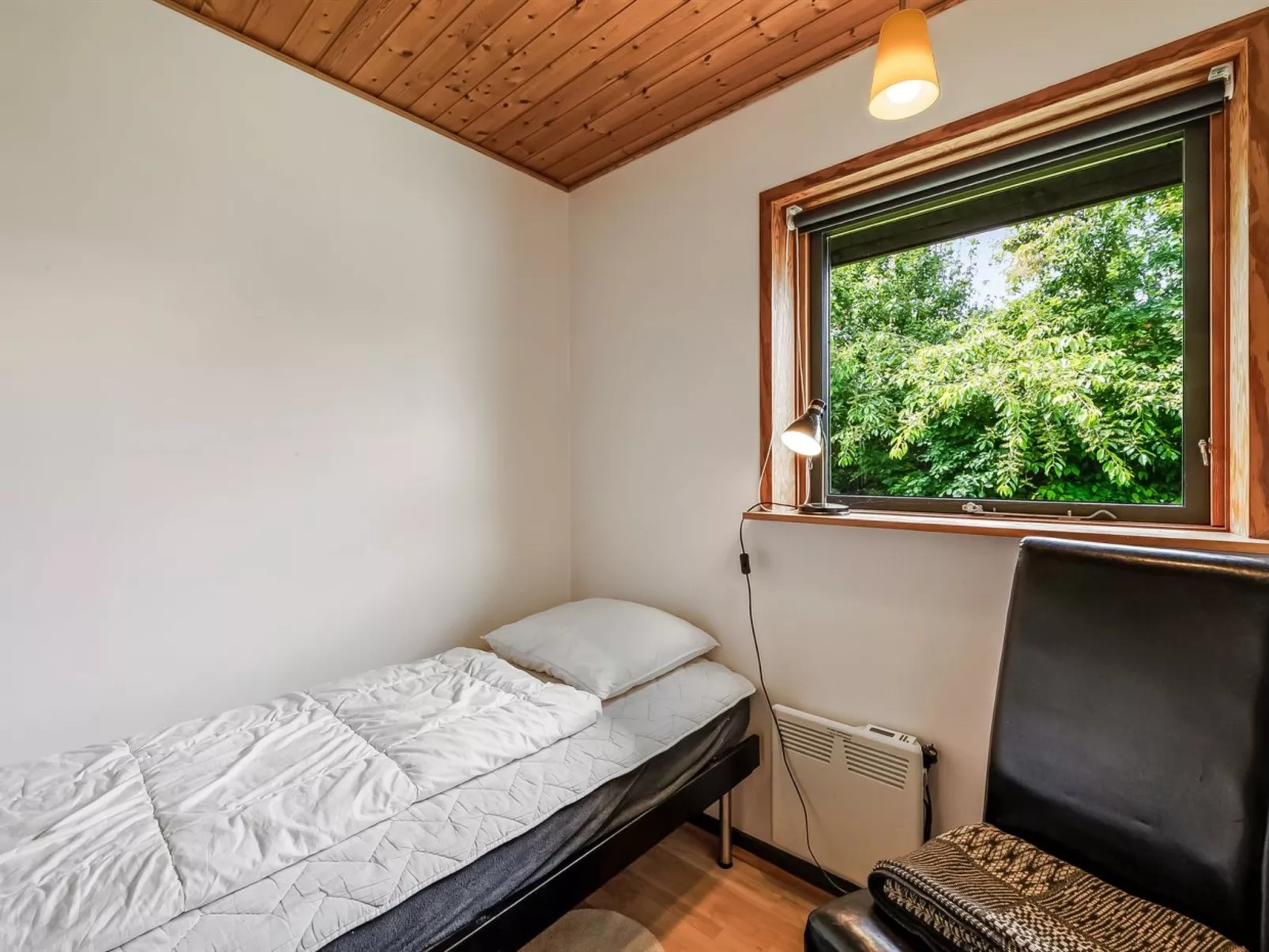 "Arlin" - 380m to the fjord-Binnen