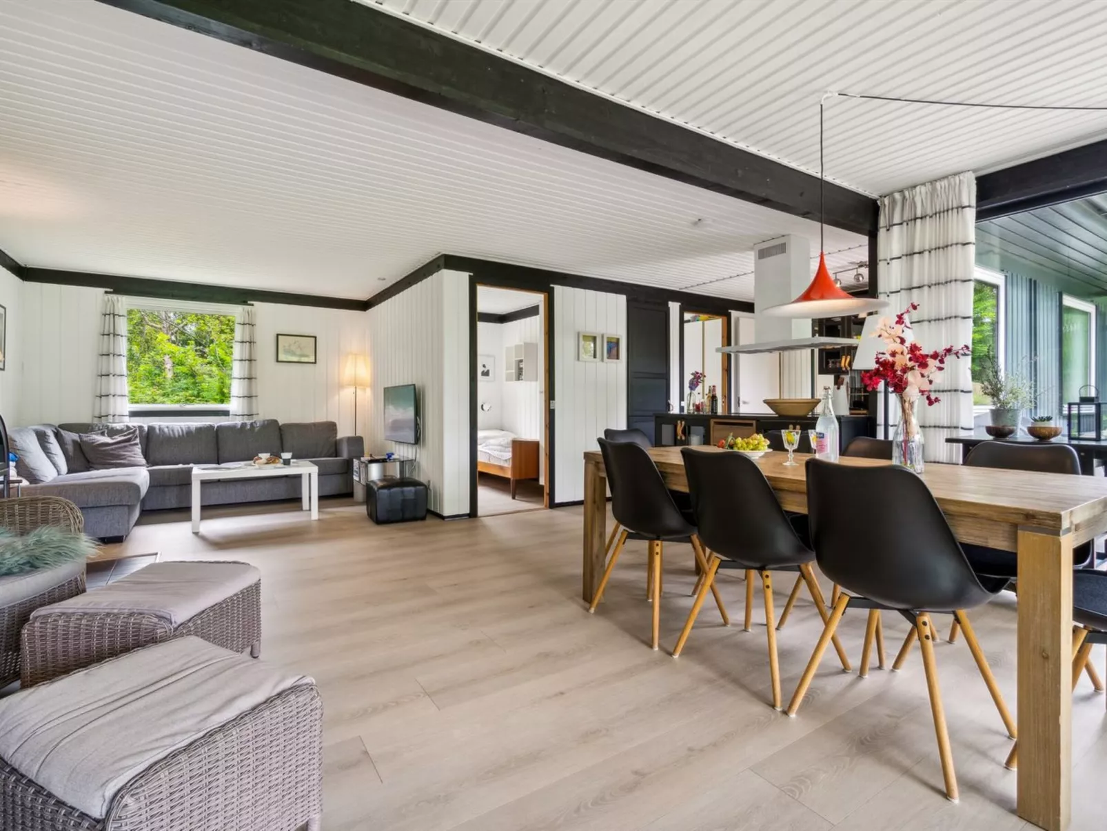 "Sybilla" - 600m from the sea-Binnen