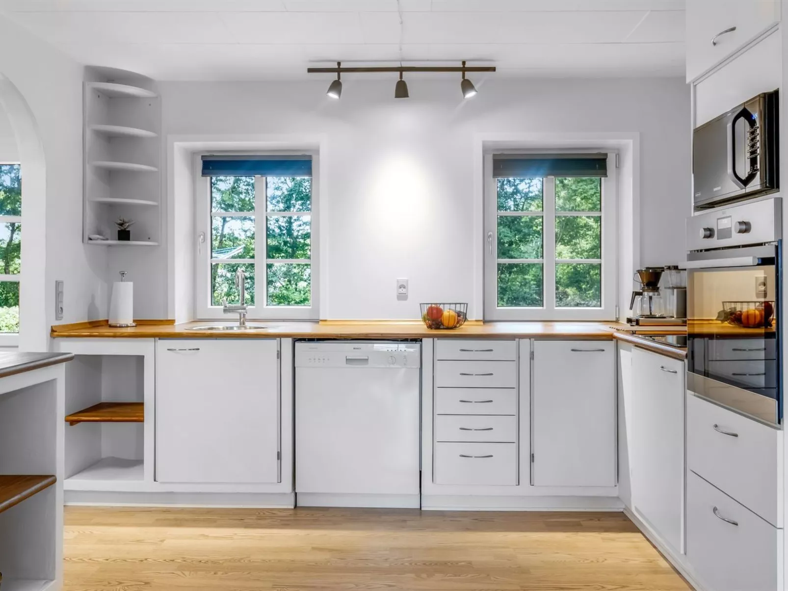 "Saran" - 30km from the sea-Binnen