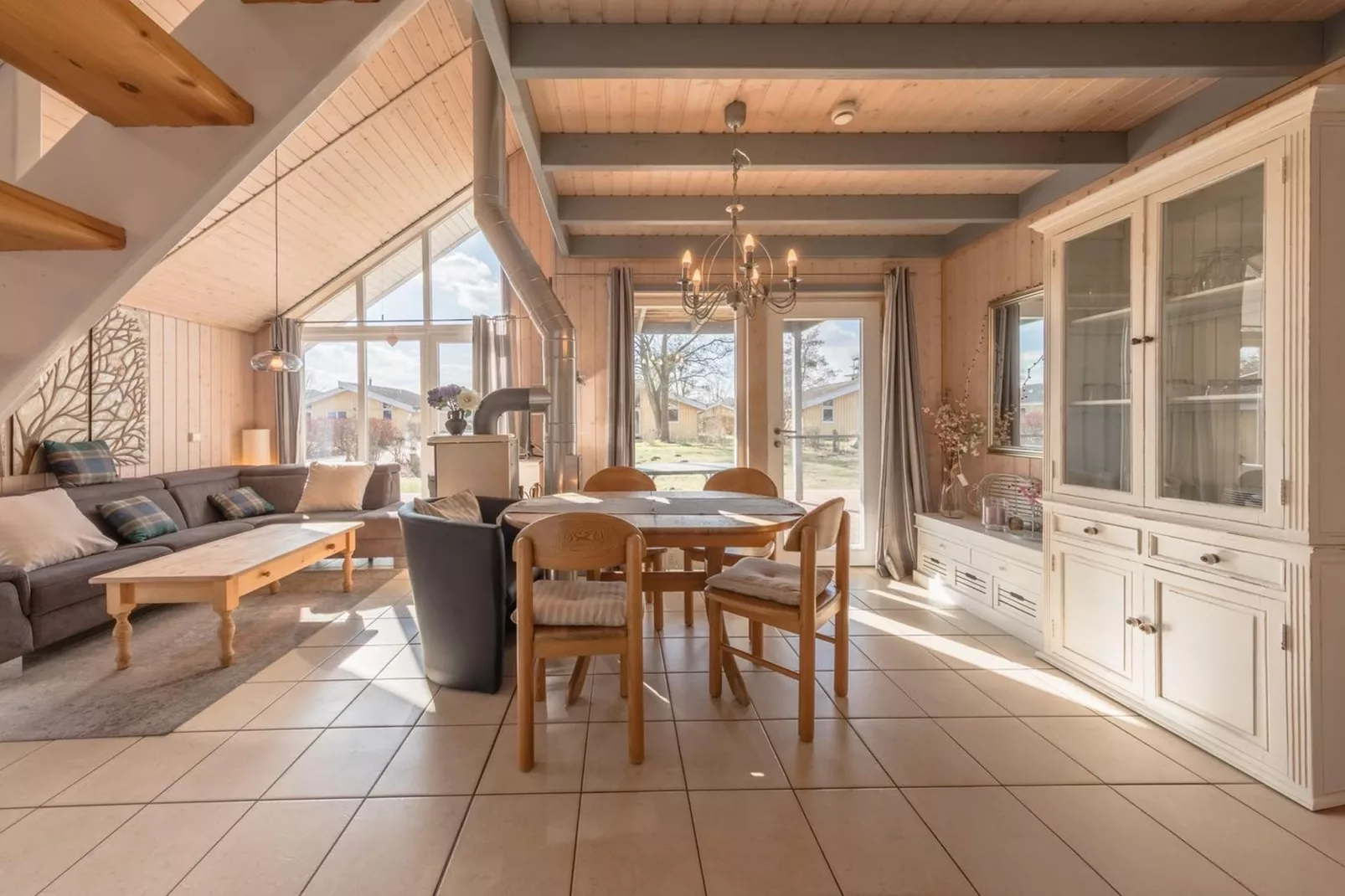 Ferienhaus Seeschwalbe-Classic 90 qm 1-Eetkamer