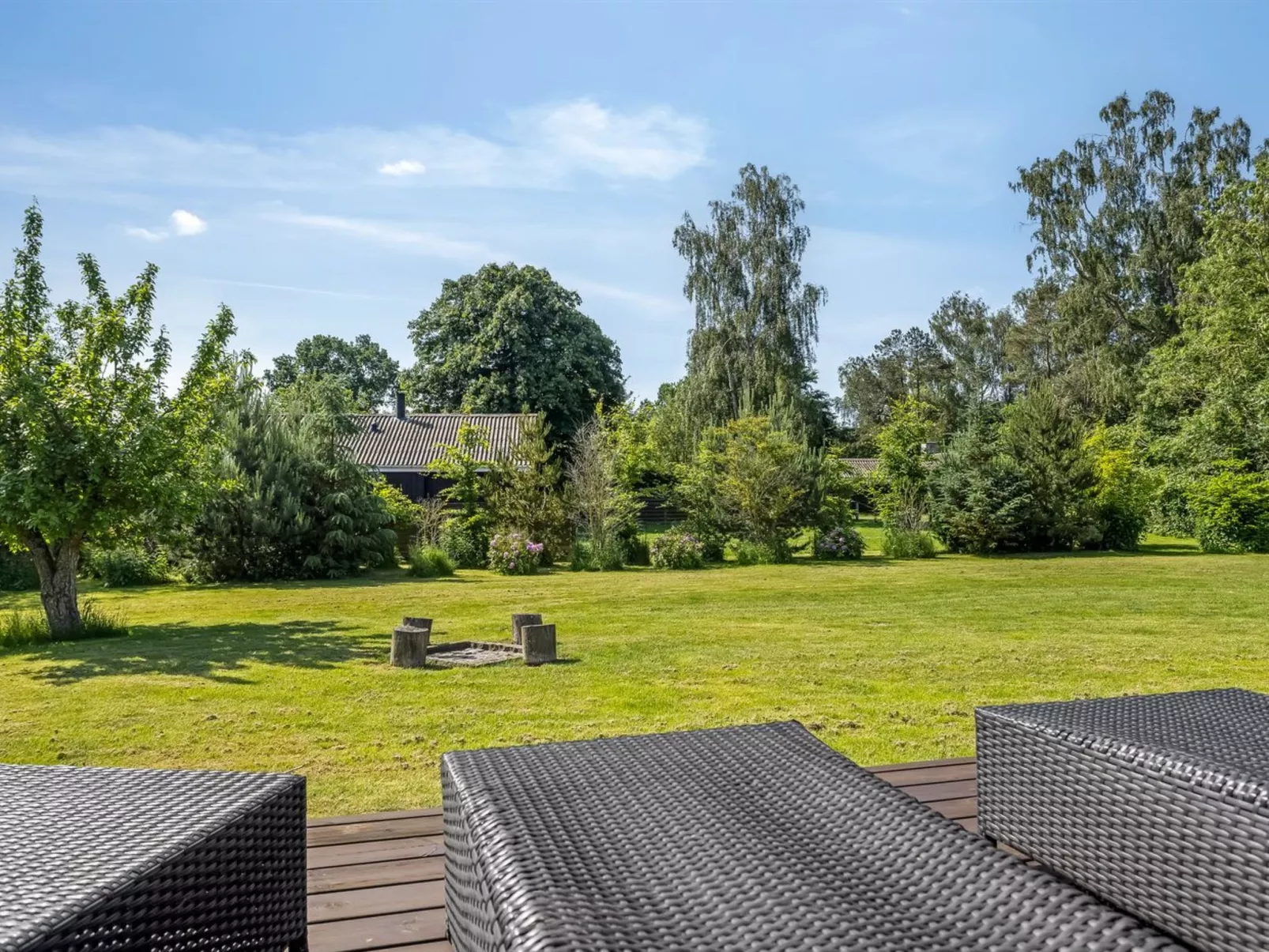 "Laulu" - 200m from the sea-Buiten