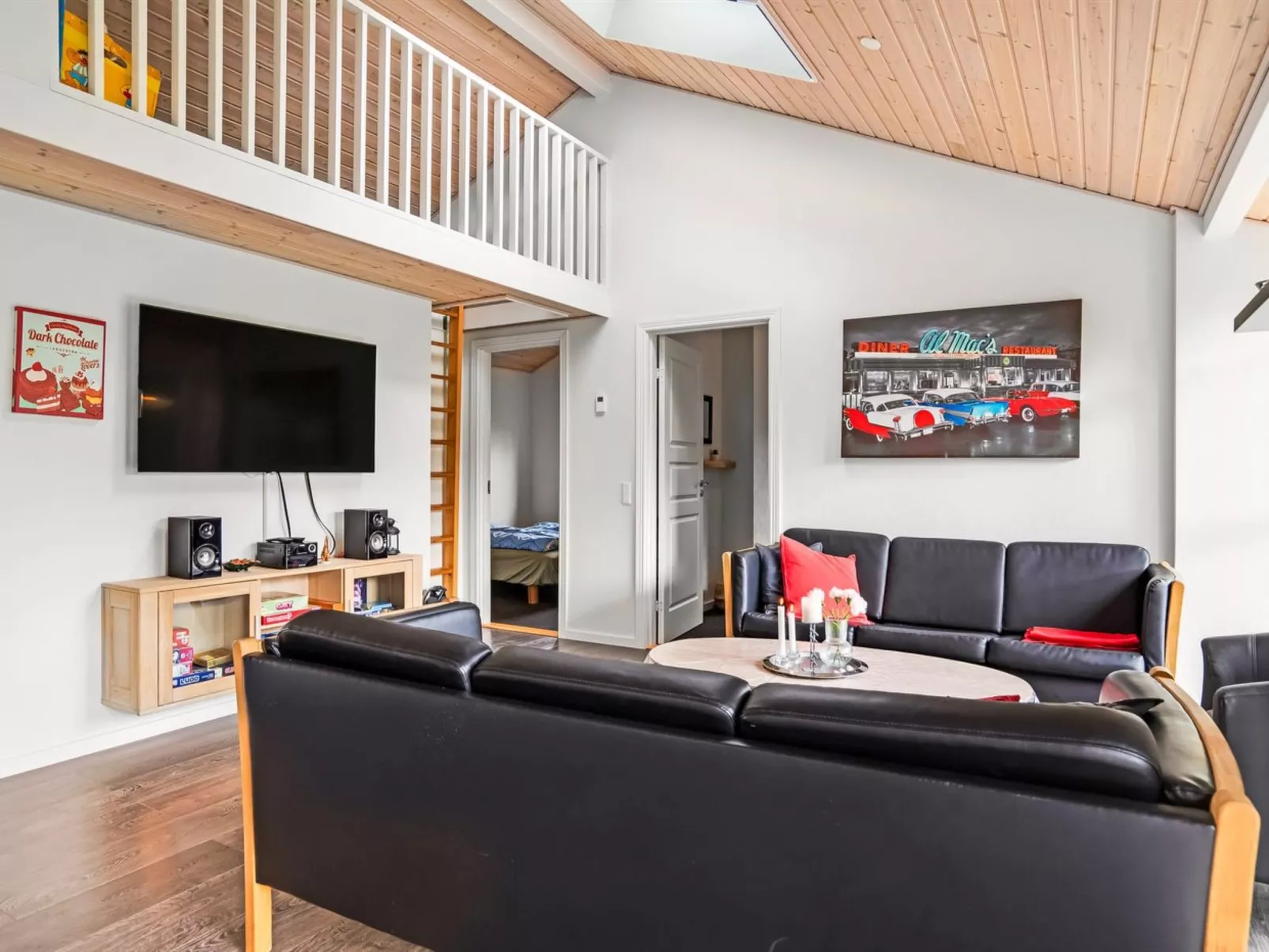 "Nauka" - 400m to the fjord-Binnen