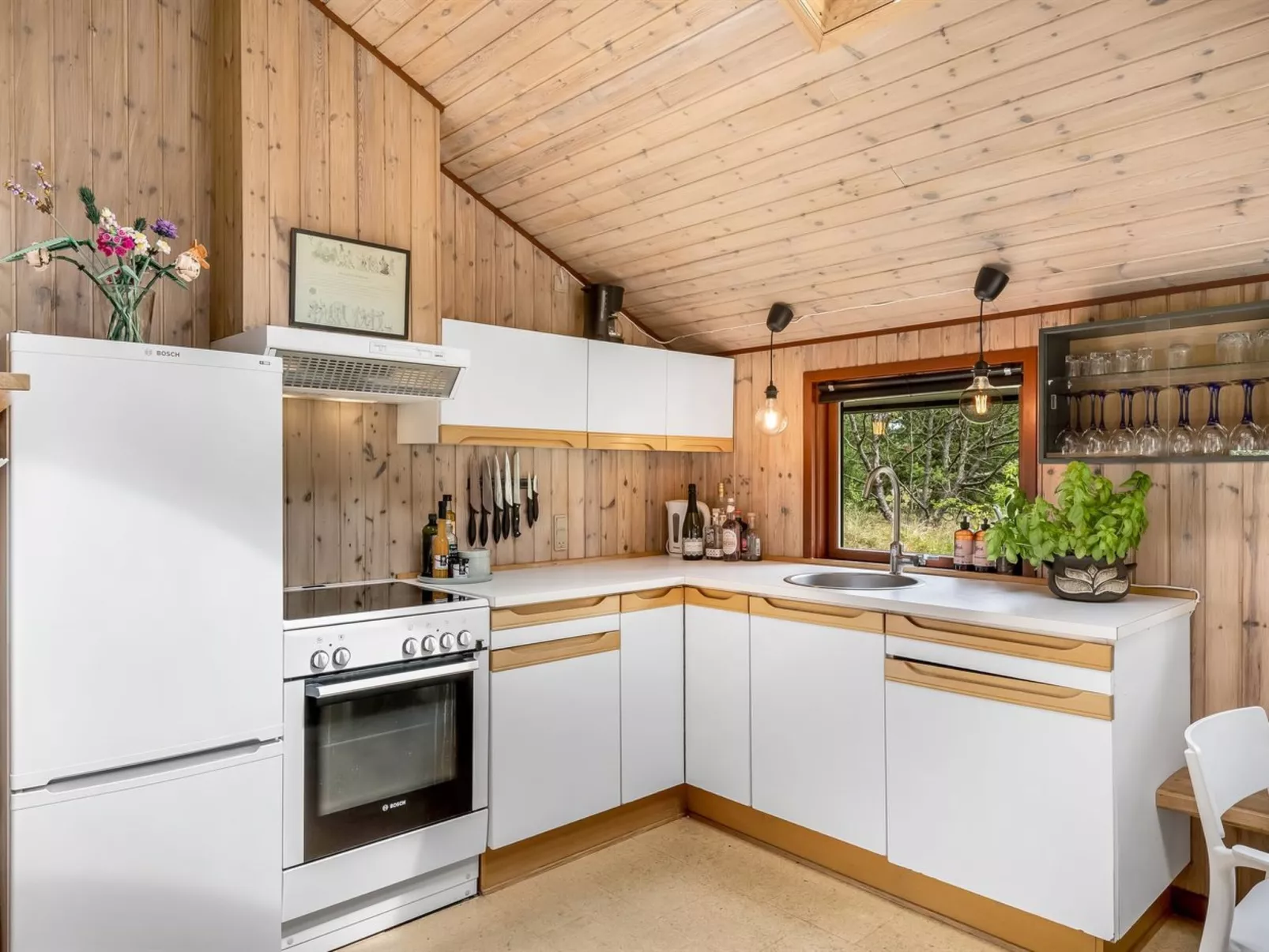 "Regine" - 1.1km to the fjord-Binnen