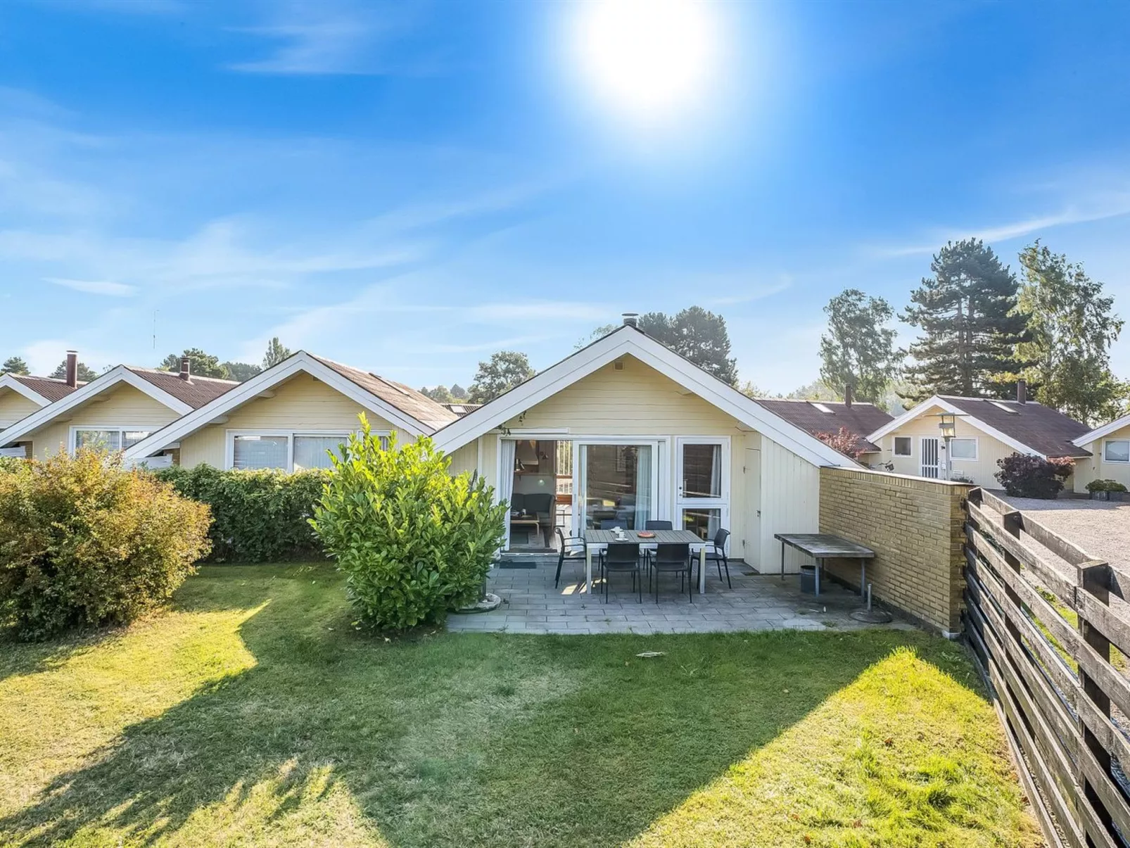 "Hedde" - 100m from the sea-Buiten