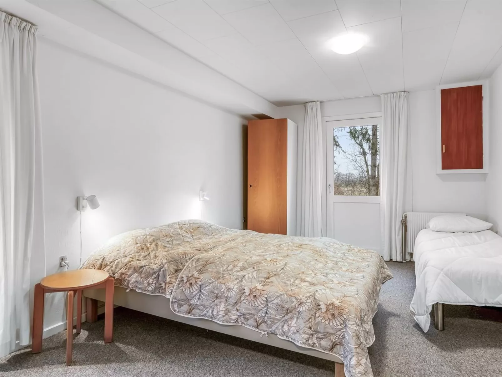 "Eva" - 9km to the fjord-Binnen