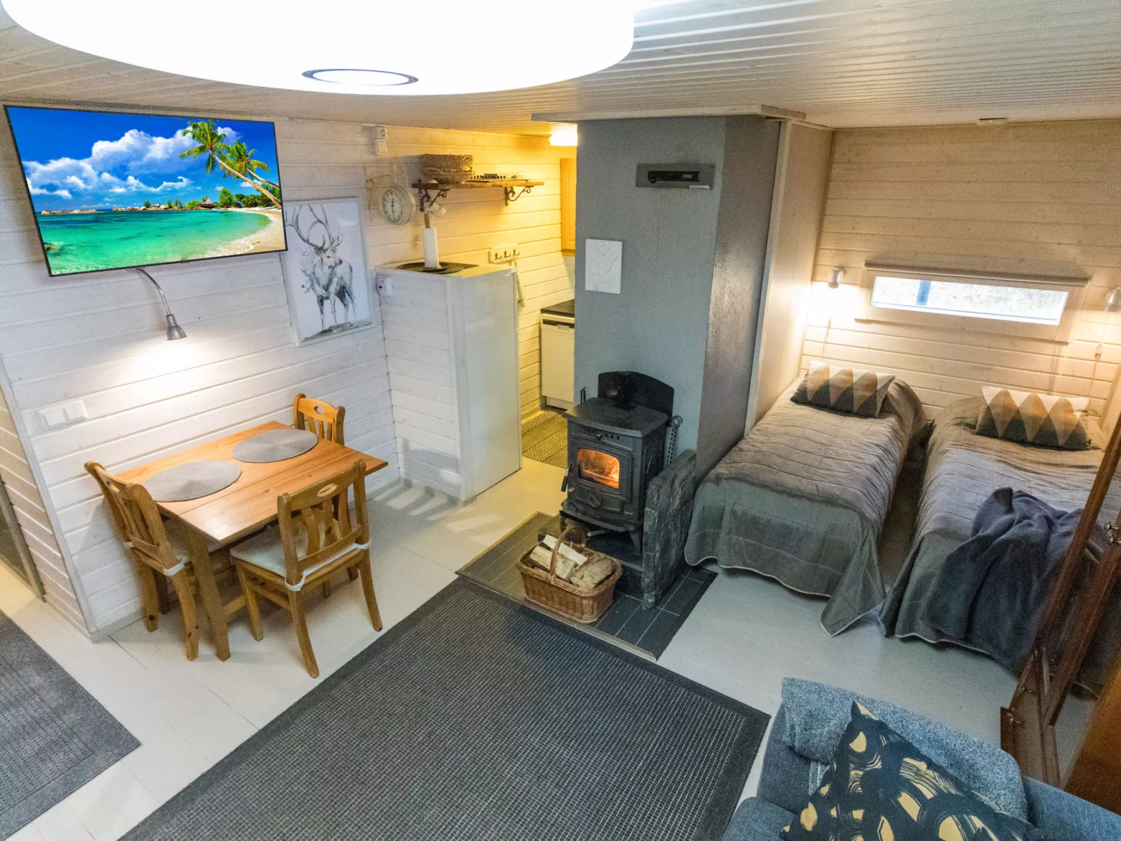 Lystikämän tupa-Binnen