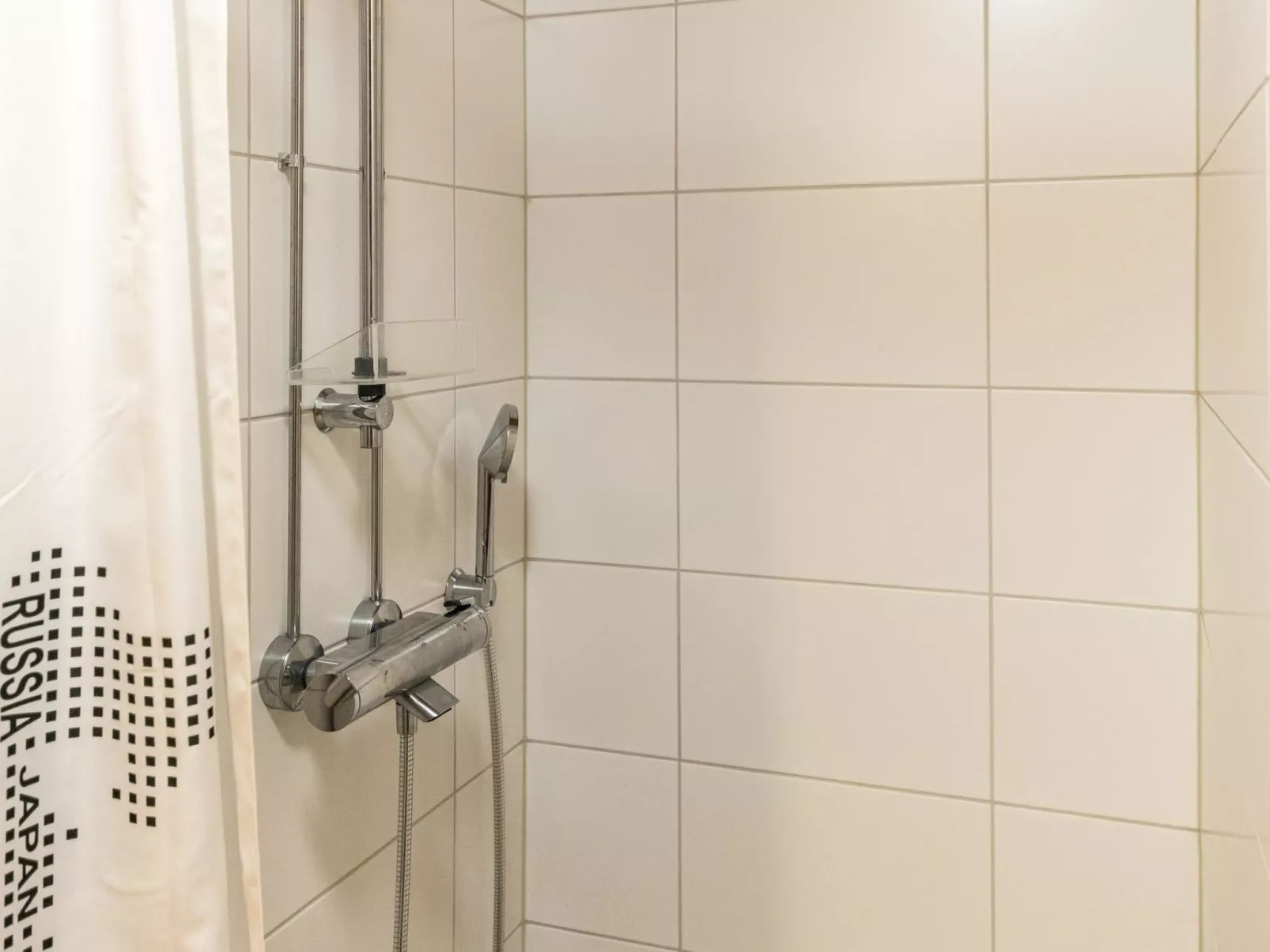 Ylläksen tunturihonkamaja 5-Binnen