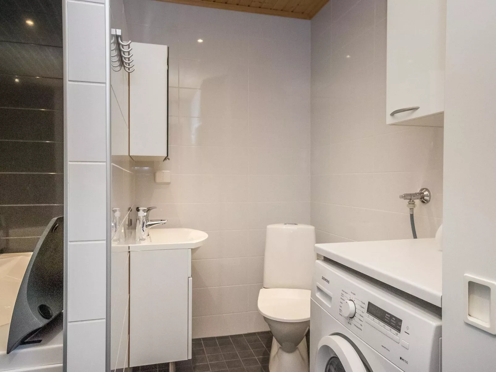 4 seasons b 2-Binnen