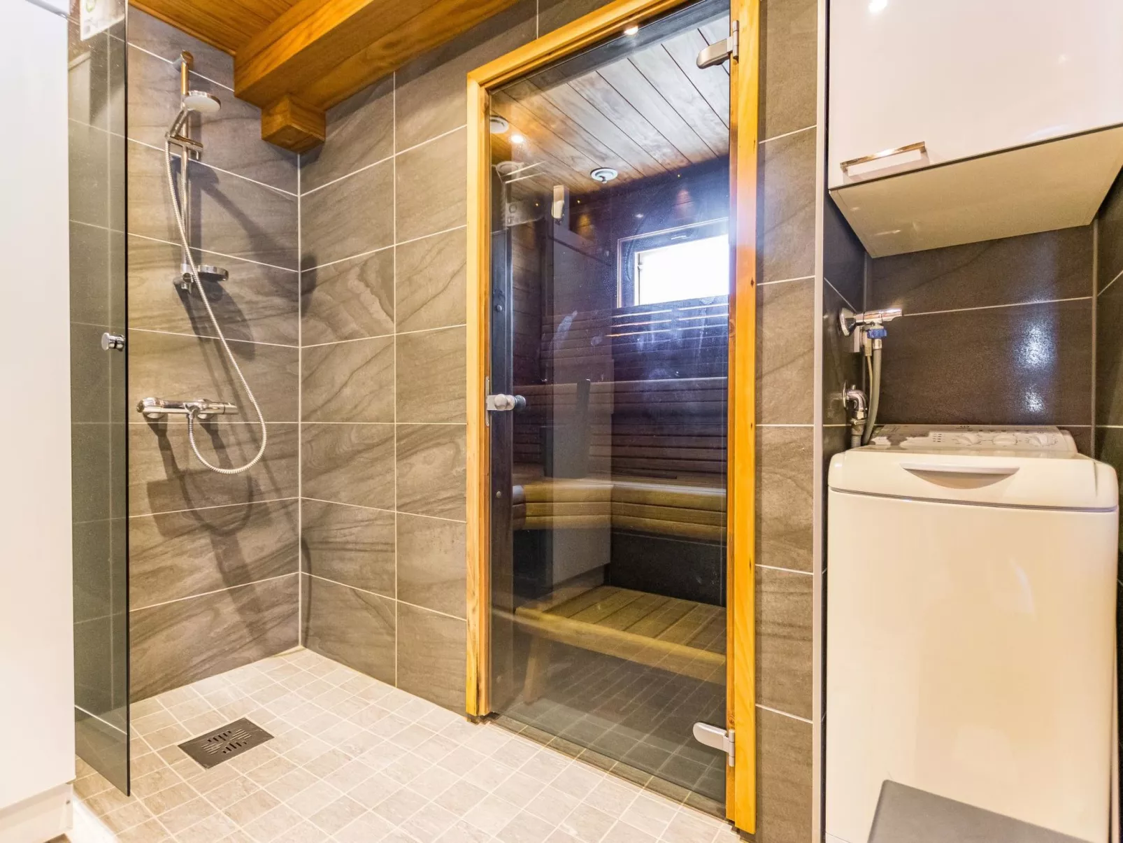 Vuosselinkulma 1-Binnen