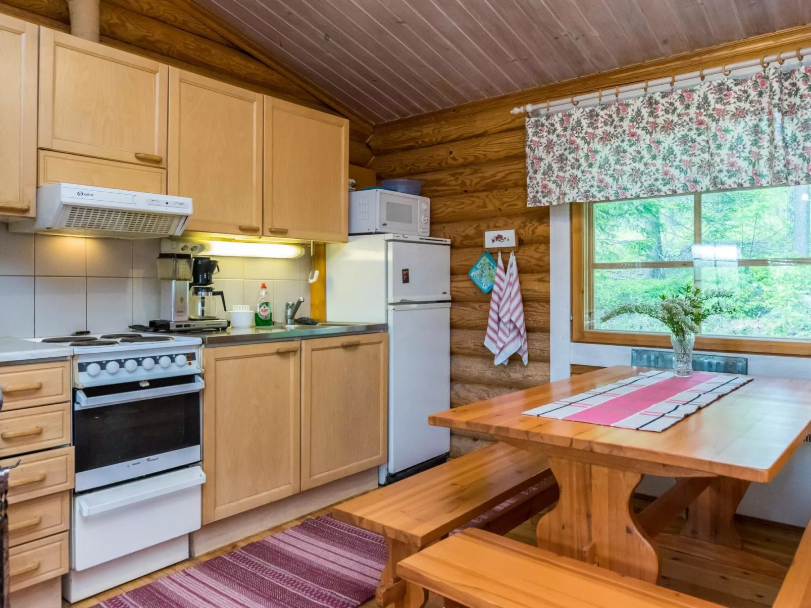 Lohi, cjoe237 a-Binnen