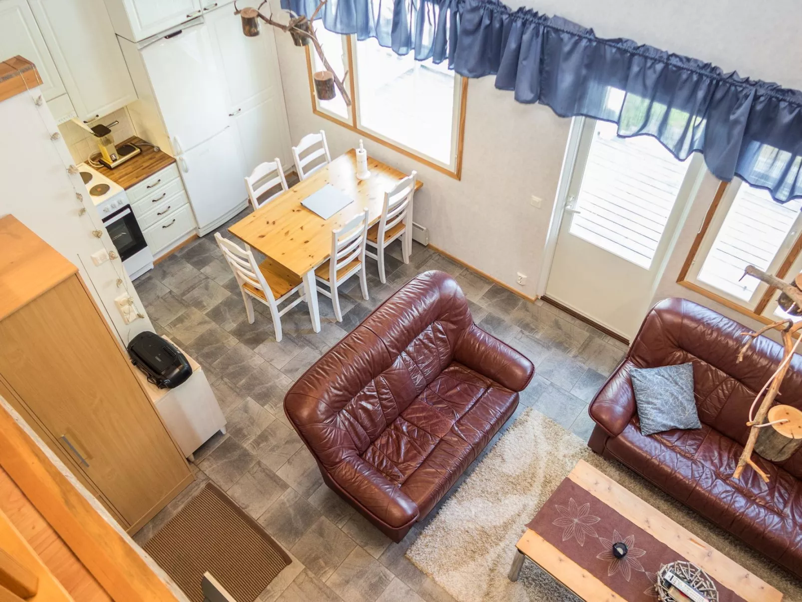 Onkijantie 7b-Binnen