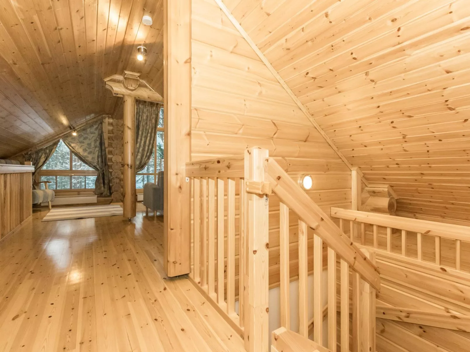 Sateenkaari mökki-Binnen