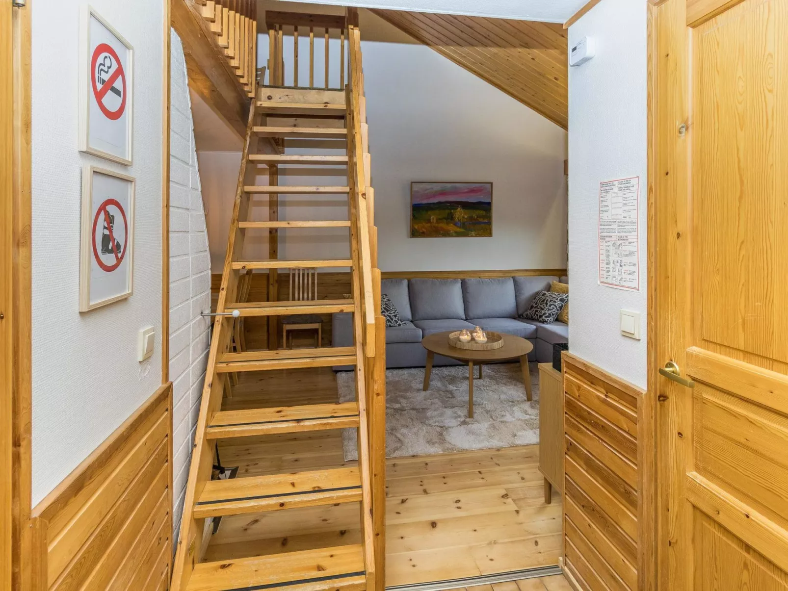 Teerenpesue f 46-Binnen