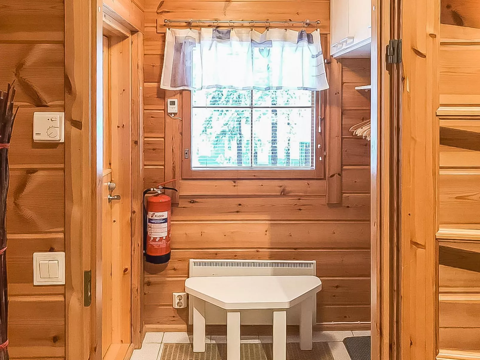 Metsä-vuosseli rukalumous-Binnen