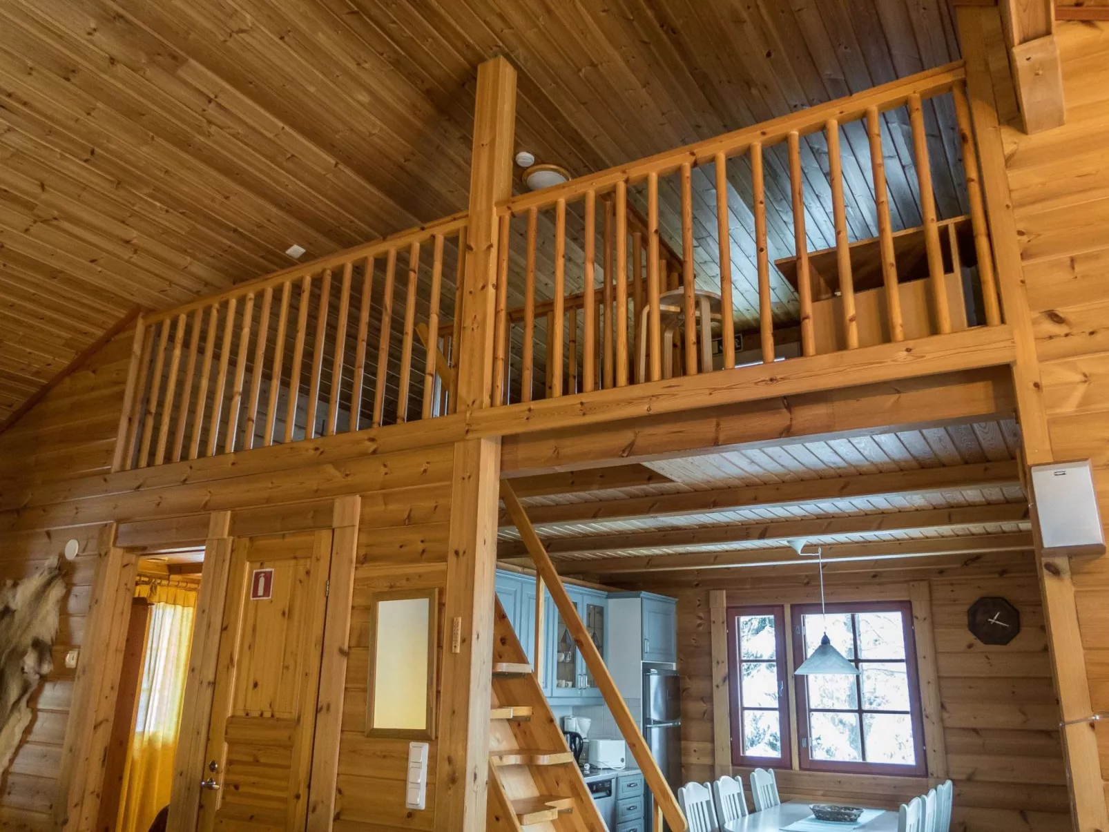 Vaarapirtti / tähti-Binnen