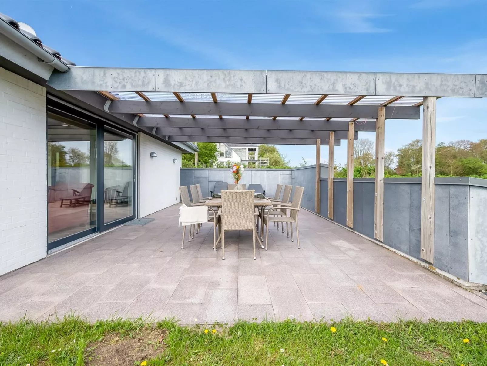 "Christan" - 350m from the sea-Buiten