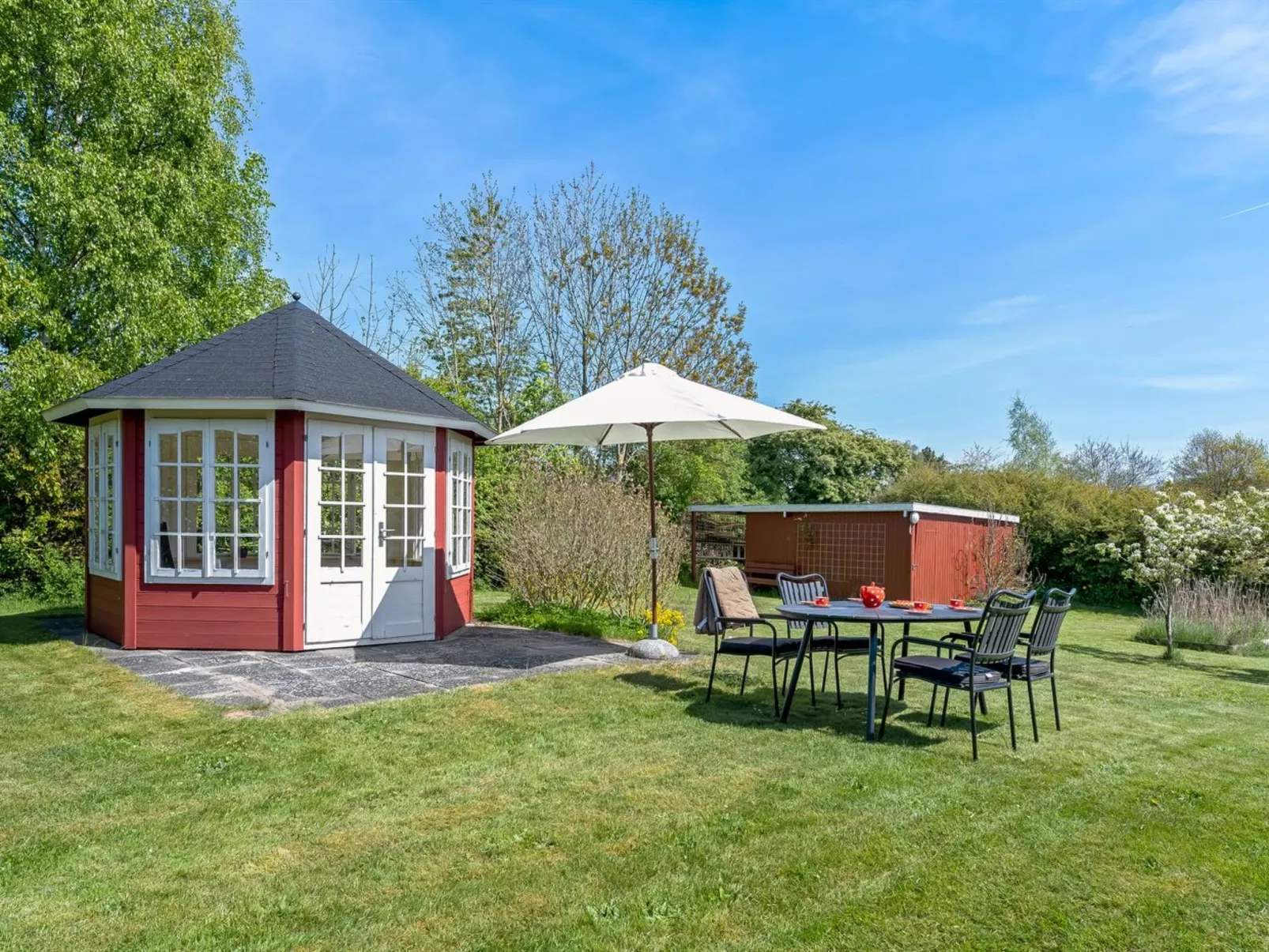 "Oona" - 700m from the sea-Buiten